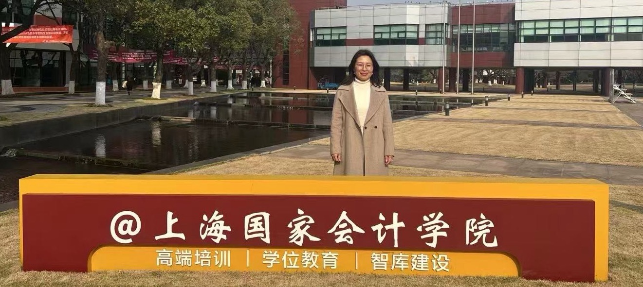 新闻